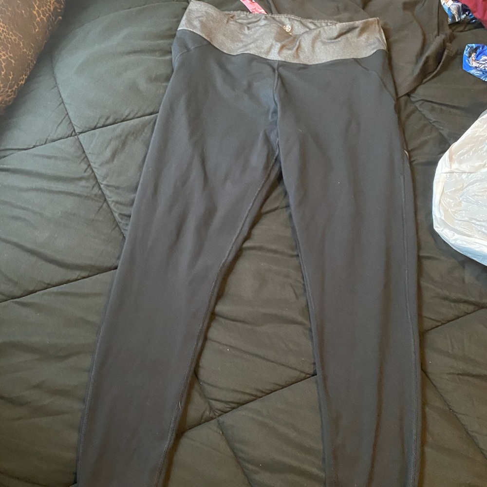 Black leggings thick